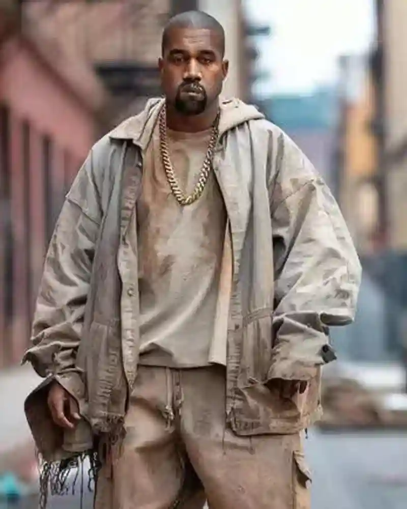Studio session from Donda 2 production