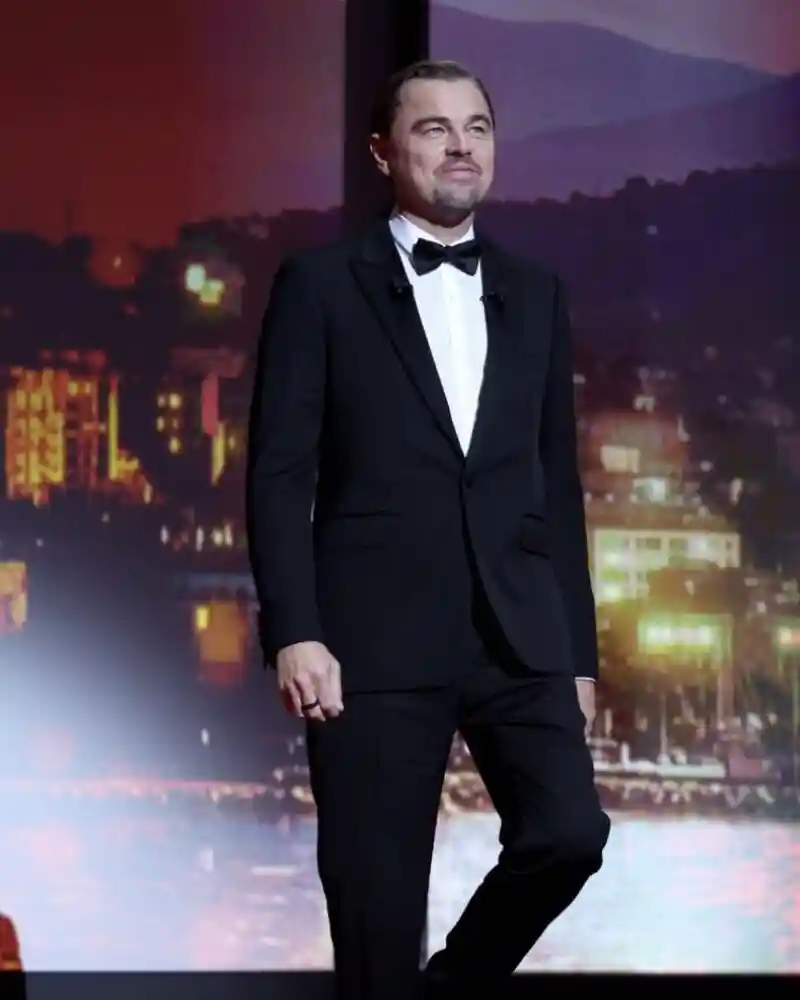 Side profile of Leonardo DiCaprio in casual wear
