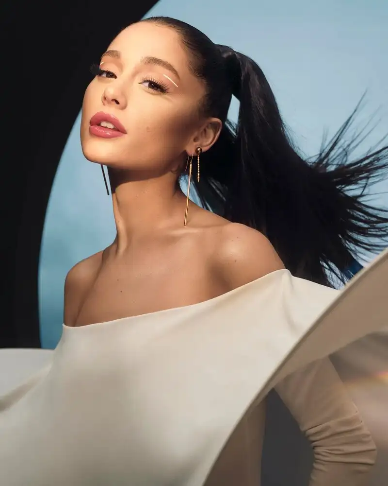 Ariana Grande 